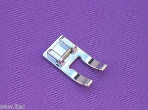 OPEN TOE EMBROIDERY FOOT 5MM SNAP ON COMPATIBLE BROTHER TOYOTA MACHINES (242) - Picture 1 of 3