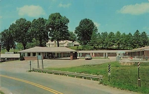 Mid Century Modern Arkadelphia Arkansas Motel Inn Vintage Postcard MCM - Picture 1 of 2