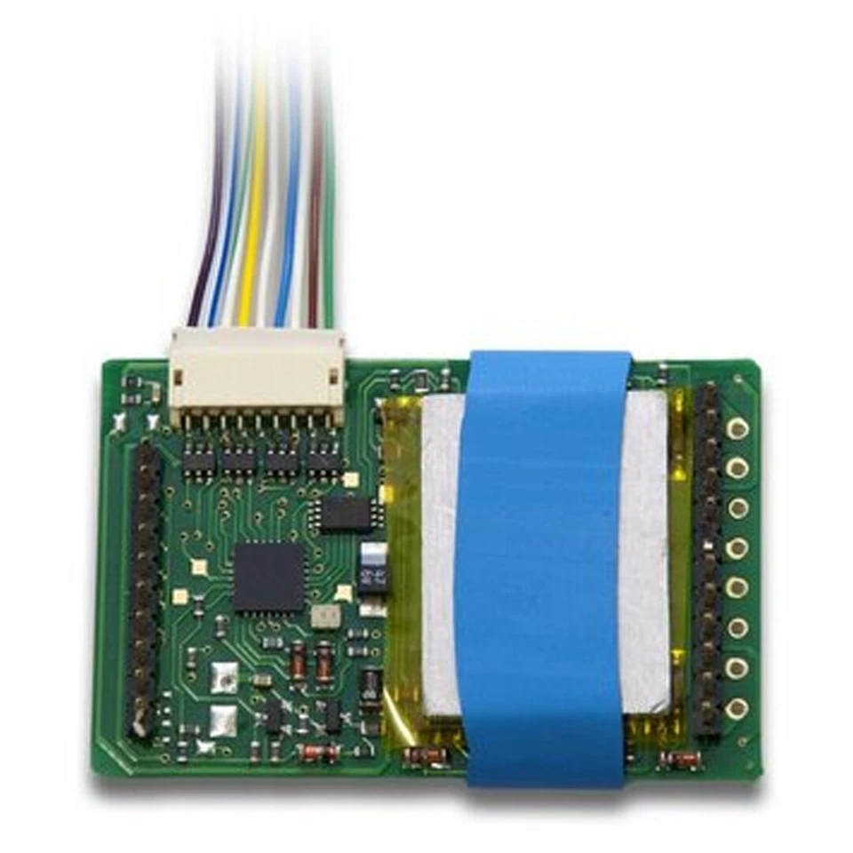 NEW Digitrax 5 Amp Mobile Decoder with AristoCraft Plug G Scale - Image 1 of 1