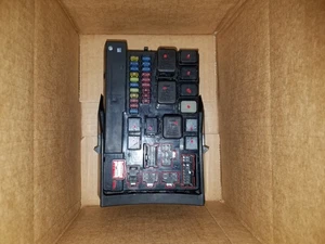 2003 2004 INFINITI G35 350Z COUPE M/T IPDM FUSE RELAY MODULE UNDER HOOD BOX - Picture 1 of 14