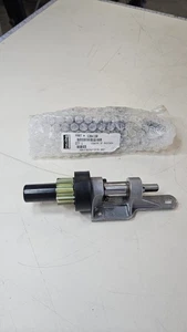 Polaris OEM Starter Pinion & Bracket 1204130 | RMK, Shift, IQ, Dragon 2008-2016 - Picture 1 of 2