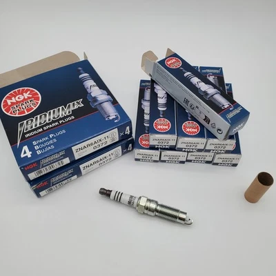 8 Pack Spark Plugs Ford / Lincoln NGK Iridium IX ZNAR6AIX-11 372 0372 ZNAR6AIX11 - Image 1 of 4