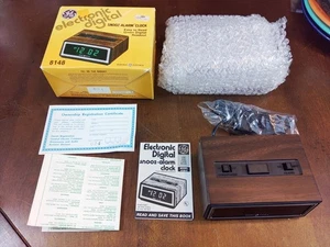 Sveglia elettrica vintage GE General 8148 NUOVA - Foto 1 di 13