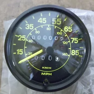 Cabezal de velocímetro (85 MPH) - 944 641 032 00 se adapta a Porsche 944, 82-85 - Imagen 1 de 1