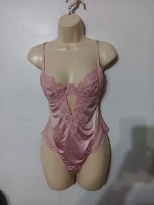 Victoria Secret Pink Lace Bodysuit Size M Medium - Picture 1 of 11
