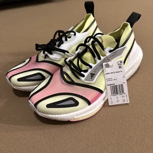 Size 7.5- adidas Stella McCartney x UltraBoost Light Frozen Yellow Pink W - Picture 1 of 5