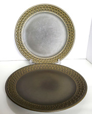 VTG Wedgewood CAMBRIAN GREEN Stoneware 10.5" CHUNKY TEXTURED DINNER PLATES X2