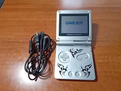 Nintendo Game Boy Advance GBA SP Edición Tribal - Plateado + Cargador USB *LEER* Foto 1 de 4