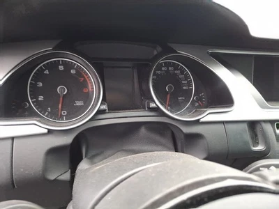 二手速度计 适合:2016 奥迪 A5 集群 美国市场 多功能巡航 — 第 1/4 张图片