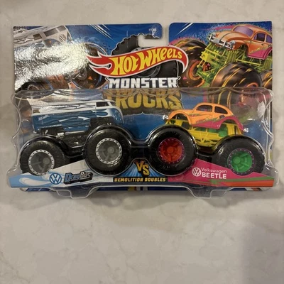 Monster Trucks VW Drag Bus VS Volkswagen Beetle Die Cast sellado Hot Wheels 2021 Foto 1 de 2