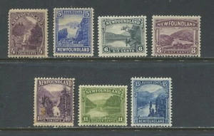 Newfoundland 1923 various values to 15 cents mint o.g. hinged - Foto 1 di 1