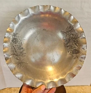 Vintage MCM Federal Silver CO Hammered Aluminum Floral Serving Bowl Dish 11" - Picture 1 of 5