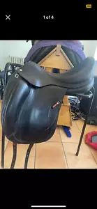 Equipe Olympia Dressage Saddle - Picture 1 of 4