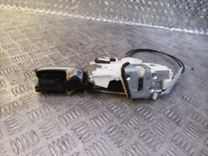SUZUKI SWIFT 2005-2010 .3DR DOOR LOCK MOTOR/HANDLES FRONT PASSENGER SIDE - Picture 1 of 6