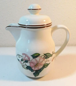 VILLEROY & BOCH PALERMO PATTERN INDIVIDUAL COFFEE POT &  LID 5 1/2" MADE GERMANY - Picture 1 of 6