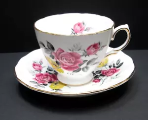 Royal Vale England Pink and Yellow Roses 7515 Fine China Tea Cup and Saucer 1960 - Picture 1 of 21