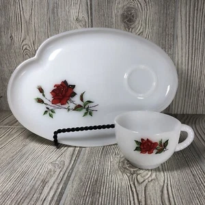 Vintage Federal Glass ROSECREST Milk Glass Snack Plate Cup Red Rose Replacement - Picture 1 of 5
