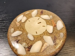Florida Souvenir Trivet Retro Lucite Acrylic Sea Shells Sand Dollar Decor Kitsch - Picture 1 of 11