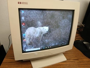 HP Hewlett Packard D1196A Ergo Ultra VGA Display 15" CRT Monitor Swivel Stand - Picture 1 of 17