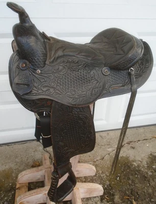 15" LSS Saddlery TOOLED Leather Trail Pleasure SADDLE~LIGHT 20# ~MADE USA~SQHB - Image 1 of 4