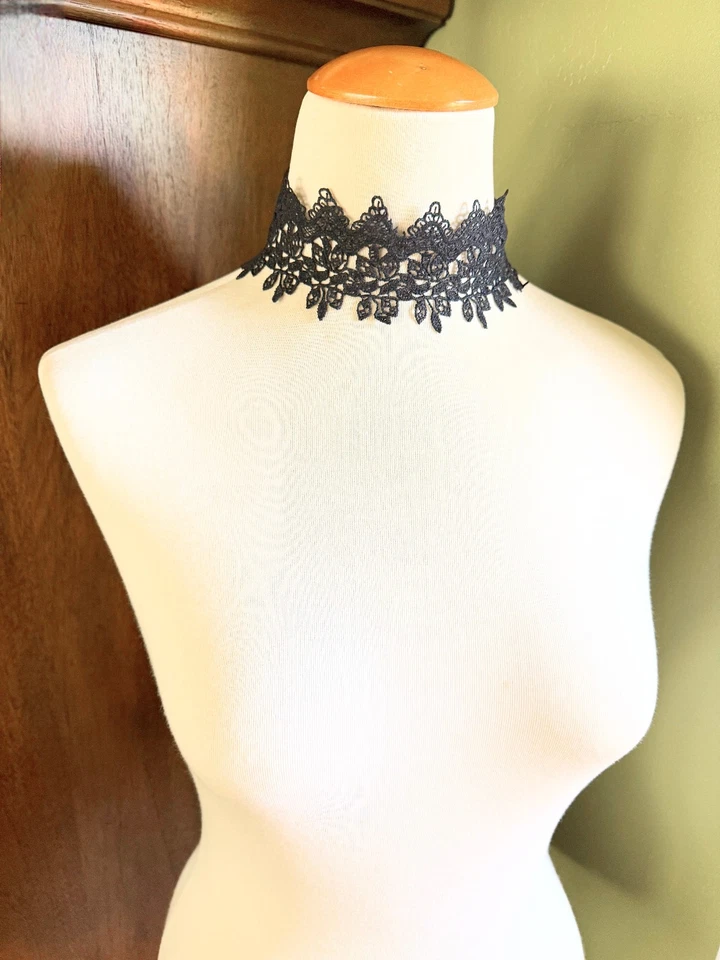 Шикарный черный кружевной колье ожерелье женщин моды gotic полый кружева стильный - Изображение 1 из 4