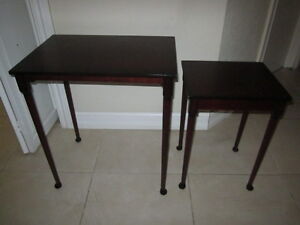Bombay Nesting Stacking End Accent Side Tables Mahogany Wood Set of 2