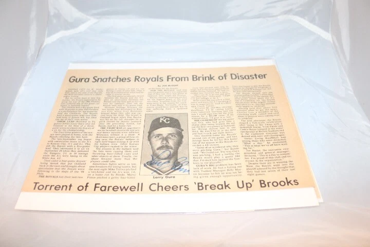 Larry Gura Kansas City Royals Pitcher Autographed Newspaper Article - Image 1 of 2