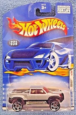 Camión Hot Wheels #38 2001 primeras ediciones 26/36 Mega Duty plateado con radios Pr5 Whls Foto 1 de 4