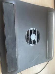 Laptop Kühler - Microsoft Notebook Cooling Base in schwarz / Modell 1388 / USB - Bild 1 von 3