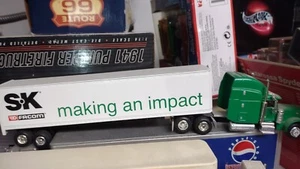 Liberty classic 1/64 scale PETERBILT 379 SEMI - SK DIE CAST LIMITED EDITION - Picture 1 of 1