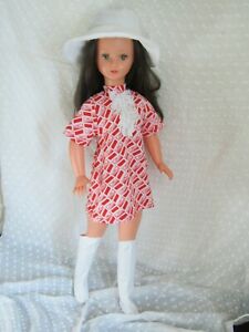vêtement compatible  poupée leslie  bella ( soeur de cathie ) by mariannadoll