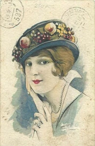 Postal de glamour vintage firmada por artista por M. Cherubini - década de 1910 - Imagen 1 de 2