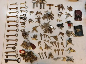 Sehr Große Schlüssel Sammlung - Bild 1 von 8