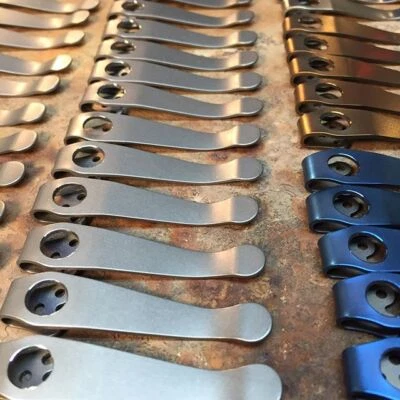 Clip de bolsillo profundo de titanio para Spyderco Para3 Militar 2 Manix Delica Smock Foto 1 de 4