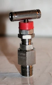 1/4" MNPT 316ss Pressure Relief Bleed Valve (0-3000 Psi) Panam Engineering - Picture 1 of 3