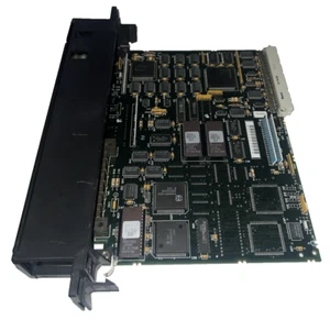 GE FANUC IC697BEM731 GENIUS MODULO CONTROLLER BUS - Foto 1 di 6