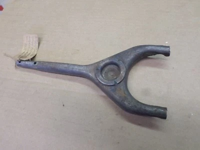 Chevrolet DA 1934 Master pasajero sedán entrega nuevo embrague horquilla liberación 837463 Foto 1 de 2