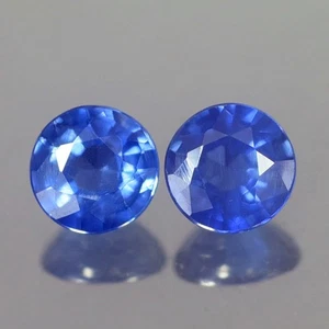 0.70CT LOVELY AA PAIR 4.1MM ROUND HEATED ONLY THAILAND BLUE SAPPHIRE NATURAL - Picture 1 of 3