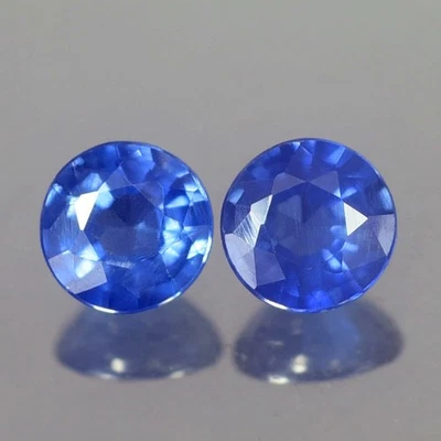 0.70CT LOVELY AA PAIR 4.1MM ROUND HEATED ONLY THAILAND BLUE SAPPHIRE NATURAL - Image 1 of 3