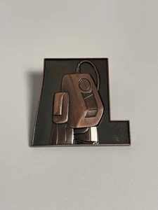 Spilla Parchi Disney 2023 Pixar WALL-E 15° Anniversario Boot Mystery Puzzle LR - Foto 1 di 6