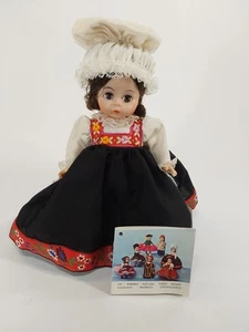 Muñeca Internacional Madame Alexander 8" De Colección "NORUEGA" Circa 1968 - 1972 EE. UU.  - Imagen 1 de 1