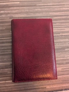 Astuccio porta documenti vintage in pelle rosso asso con cerniera made in Britain - Foto 1 di 5