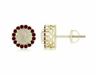 Aretes de oro amarillo de 14 quilates con halo de ópalo de fuego y granate rojo de corte redondo de 2,30 quilates Foto 1 de 4