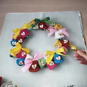 Monica Fuertes Ring The Bells Advent Calendar Wreath Easy Knitting Pattern - Picture 1 of 3