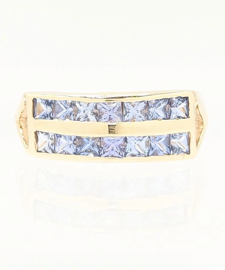 Juego de anillos de vástago dividido doble de 2 filas de oro amarillo de 10 quilates de 4,6 g de iolita tamaño 7,5 Foto 1 de 4