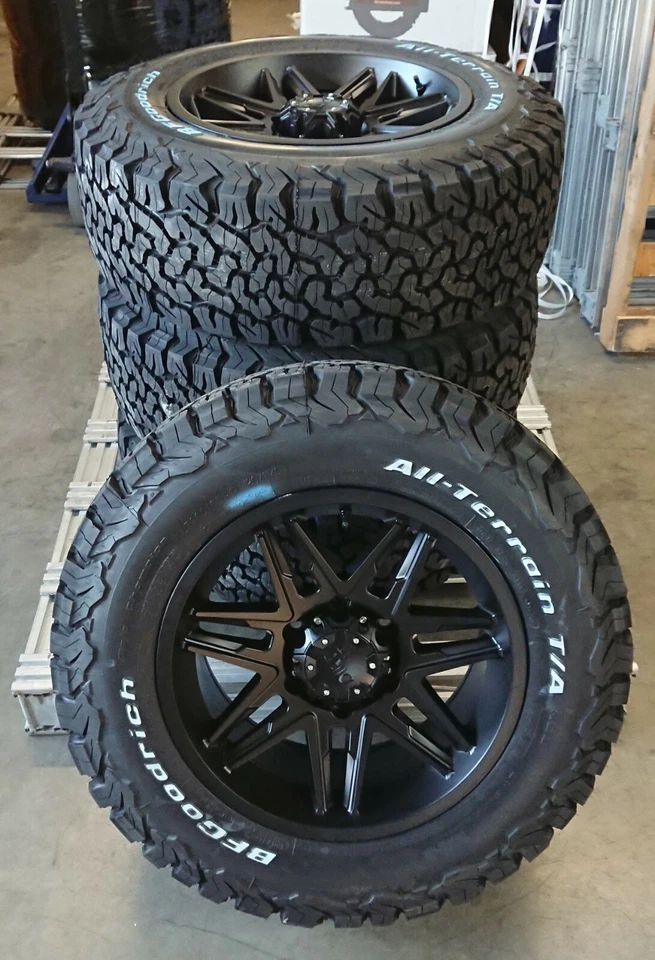 Dirt D62 9x17 6x114,3 Felgen + Reifen BF Goodrich KO2 265/65/17 für Navara X250 - Bild 1 von 1