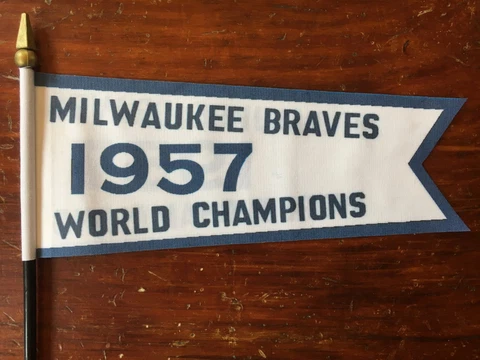 Milwaukee Braves 1957 World Series Championship Replica Banner Mini Flag 7" x 3" Cover
