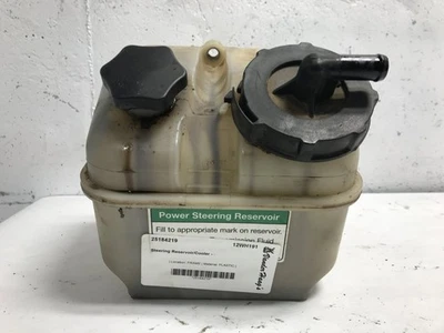 Depósito de dirección asistida Freightliner 114SD izquierda/conductor - usado Foto 1 de 4