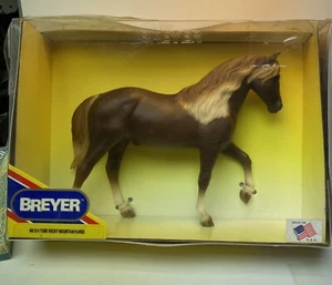 Breyer Model #914 Tobe Rocky Mountain Horse NIB Never Removed From Box - Picture 1 of 9