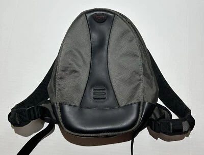 Mochila Tumi Hombre Oliva Informal Equipaje de Mano Ligera Exterior Foto 1 de 4